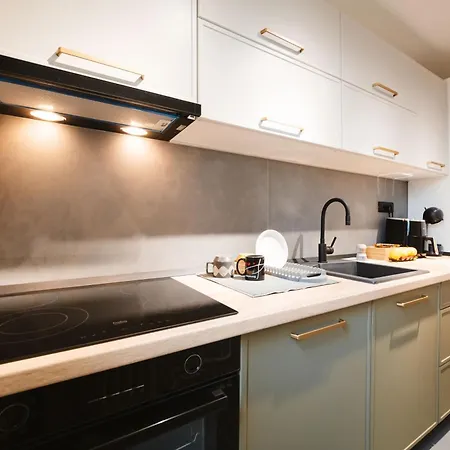 44 * サラエヴォ